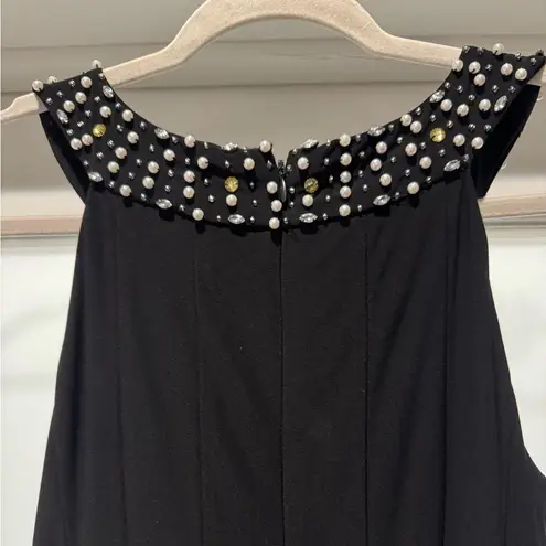 Jessica Howard Elegant Black Women’s Dress Size 6 with Pearl Accents Formal Little Black Dress