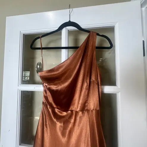 Birdy Grey Kira copper satin 1 shoulder bridesmaid bridal maxi dress NWOT Medium