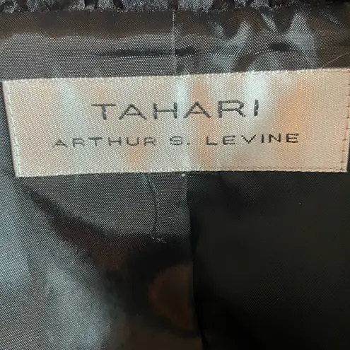 Tahari Women Cropped Jacket Silk Trim Embossed Texture Career Event Evening Wear