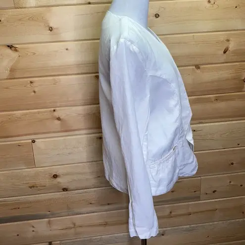 Cupcakes and Cashmere  White Open Blazer Linen Tencel Medium