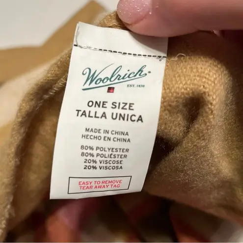 Woolrich Blanket Wrap Scarf Cape Womens One Size Viscose Plaid Tan Red VERY SOFT