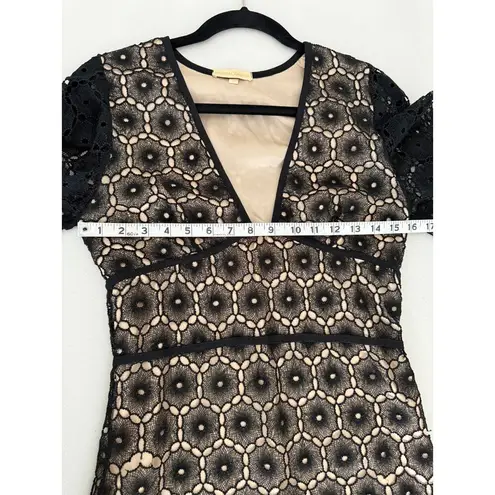 Melissa Odabash Black Lace Crochet V