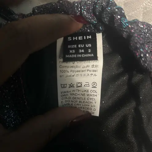 SheIn 5 for $20 Tops Bundle  Glitter Halter Crop Top – Silver Metallic Wrap Style - Image 5