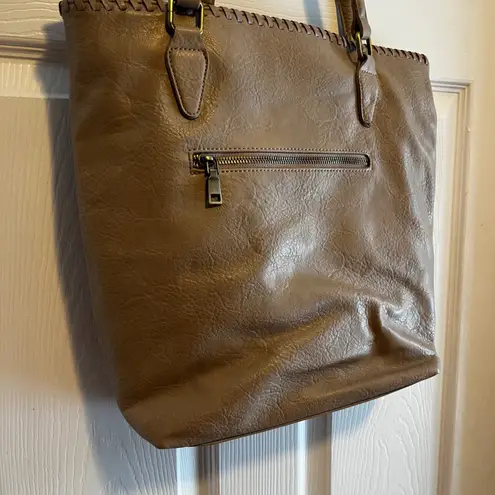 Antik Kraft Tan Faux Leather Tote Bag Whipstitch Detail Zipper Pocket