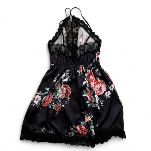 Floral Lace Satin Chemise Nightdress – Black Rose Print – Size S