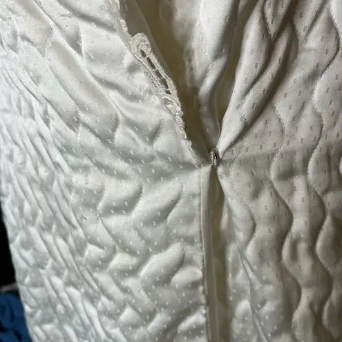 Vintage quilted lace satin robe alto image size s/m