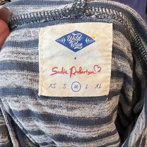 Wild Blue  Sadie Robertson Shirt‎