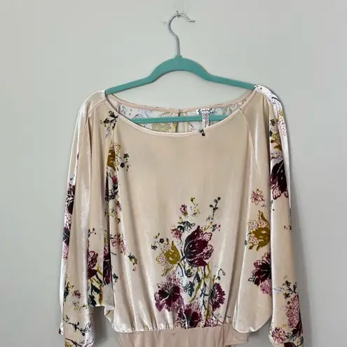 Free People #139  babe floral velvet bodysuit