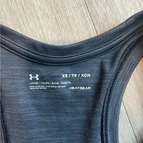 Under Armour  Gray Fitted Sleeveless Tank Top