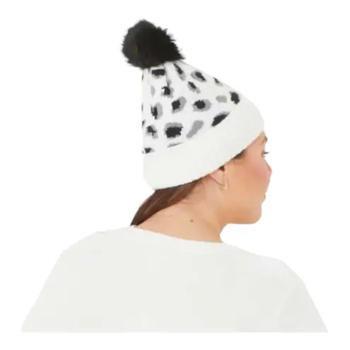 Virginia Wolf NWT--LEOPARD PRINT BEANIE Gorgeous white and black leopard print beanie with a faux fur snap Pom Pom, brand new, never worn