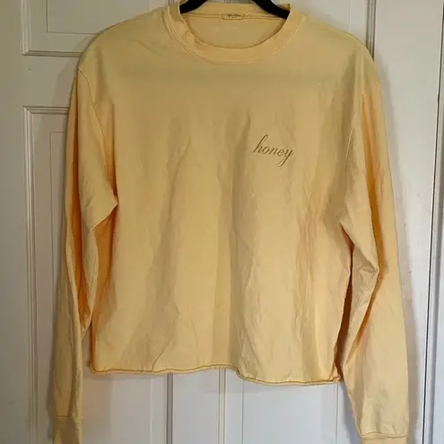 Brandy Melville  One Size T-Shirt John Galt Camila Yellow Honey Crop Long Sleeve