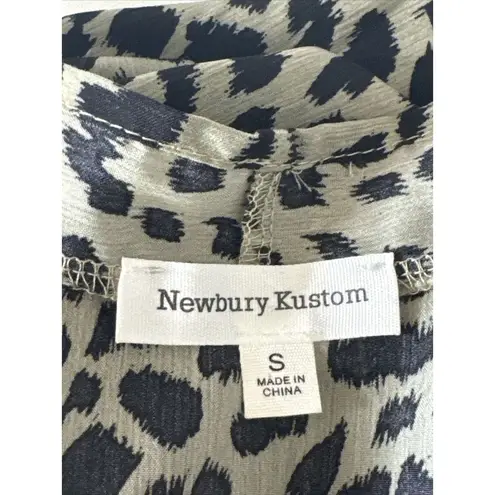 Newbury Kustom Womens Blouse Size Small Boxy Dolman Sleeves Leopard Animal Print
