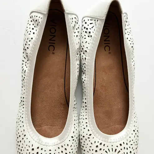 Vionic NEW Robyn White Leather Laser Cut Classic Ballet Flats Shoes Size 8.5