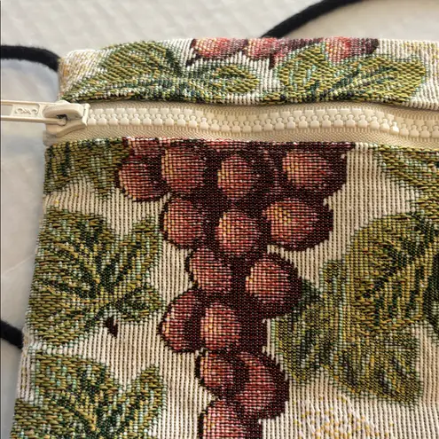 Elegant Tapestry Wine