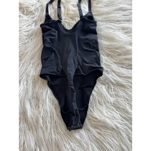 SKIMS Seamless Sculpt Thong Bodysuit Onyx Size Small