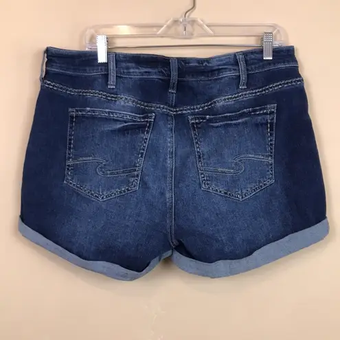 Silver Jeans Co. Women’s Elyse Short Jean Denim Medium Wash Rolled Hem