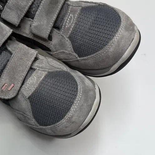 L.L.Bean Women’s Gray Leather Hiking Boots Insulated Waterproof S