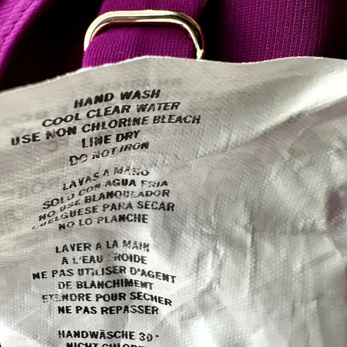 MiracleSuit Wrapsody One Piece Swimwear Bikini V Neck Padded Framboise Purple 12