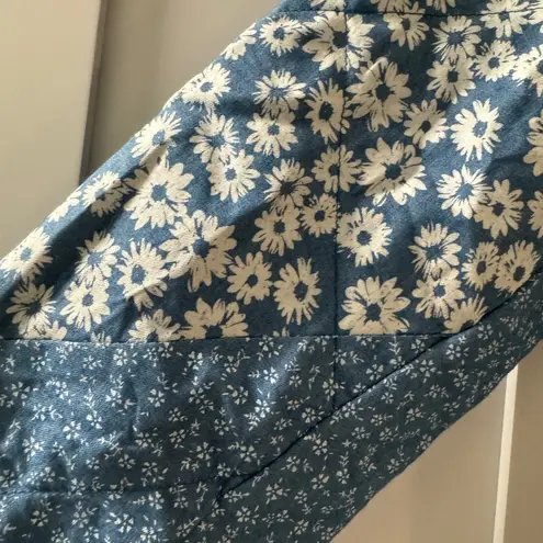 Avec Les Filles Women's Lightweight Denim Floral Patchwork Jean Jacket Medium