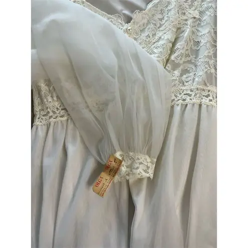Olga Ivory Lace Nightgown Peignoir Set Size 34M Chemise Vintage, Lace, Wedding Size M