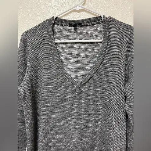 Beyond Yoga  Asymmetrical Long Sleeve Top Size Medium