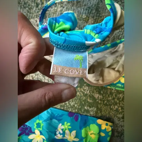 Vintage Le Cove blue flower power high waist underwire bikini, size 14