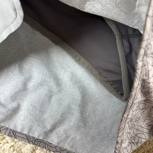 Nathan Running Shorts Women's L G Gray Doodle Print Athletic Gym Workout Size undefined