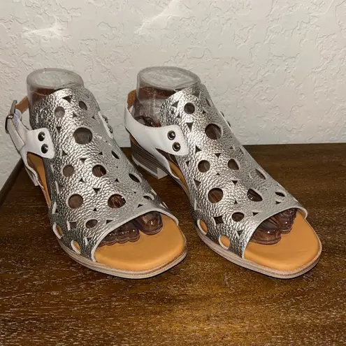 Paula Urban Bogota 9-654 Full Sling Back Block Heel Leather Sandal Shoes Size 40 (9-9.5)