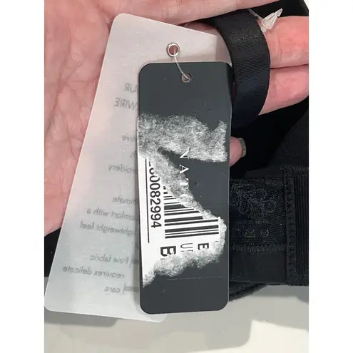 Natori Frame Black Bra Size 32D Style 723310 Contour Underwire Intricate Lace