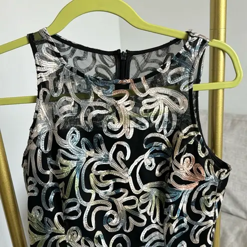 Tahari multicolor appliqué black full length gown sleeveless mesh top sz 2