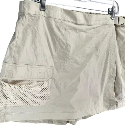 Outdoor Voices  Skort Womens XL Beige Nylon Wrap Skirt Pockets Casual Gorpcore