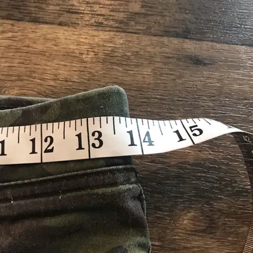 Nobo Camouflage Bermuda Shorts Size Small Mid Rise Green