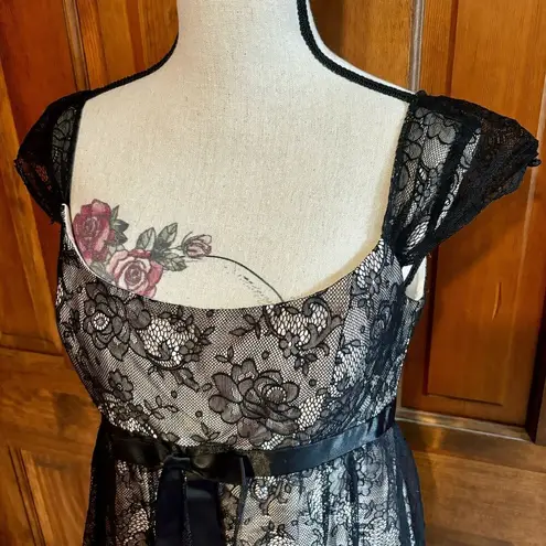 Jessica McClintock Black Lace Satin Dress Women’s Size 10 Vintage Made in USA