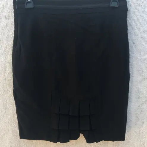 Bebe  Mini Skirt Pleats in Back Lined