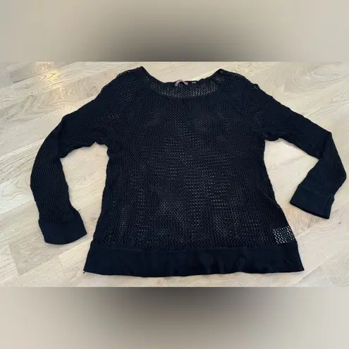 525 America lightweight black sweater MEASUREMENTS