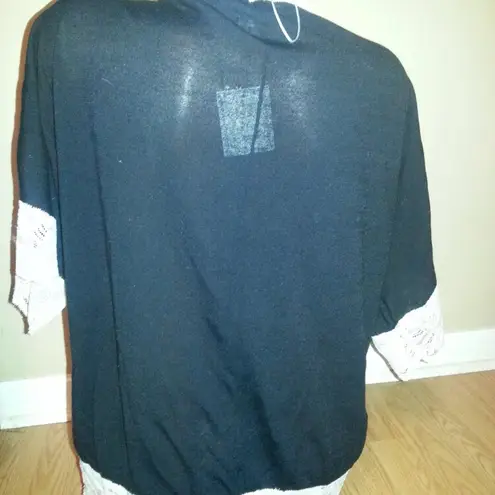 Beyond Vintage Bed Jacket Cardigan Women’s Size Large NEW