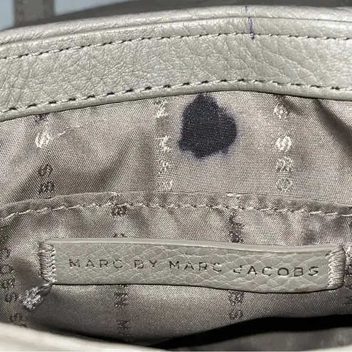 Marc by Marc Jacobs Taupe Pebbled Leather Crossbody Purse Bag