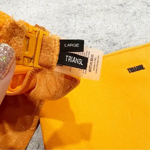 Triangl saria Orange sparkle Large Top / Medium Bottom Bikini Swimsuit Set Size undefined