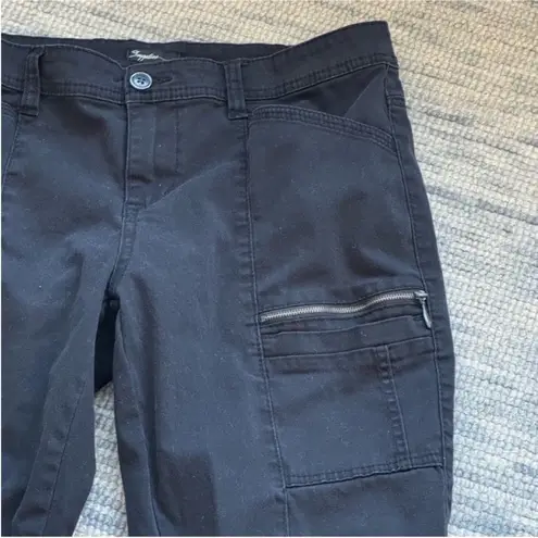 supplies Black Cargo Pants with Durable Fabric and Belt Loops Size 14