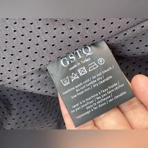 GSTQ Convertible Baseball Jacket Cape Size small In Midnight . Blue