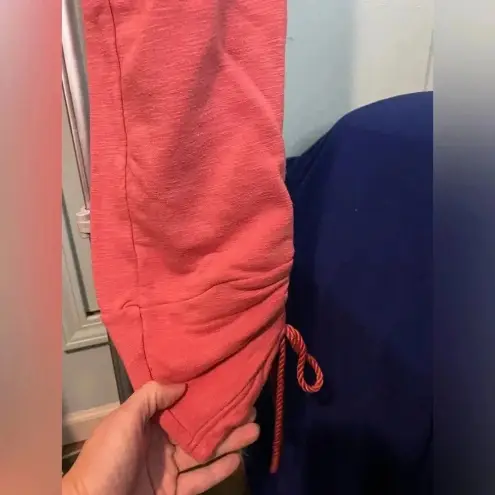 Gymshark  Ruched Joggers Coral Pink Size‎ small B2