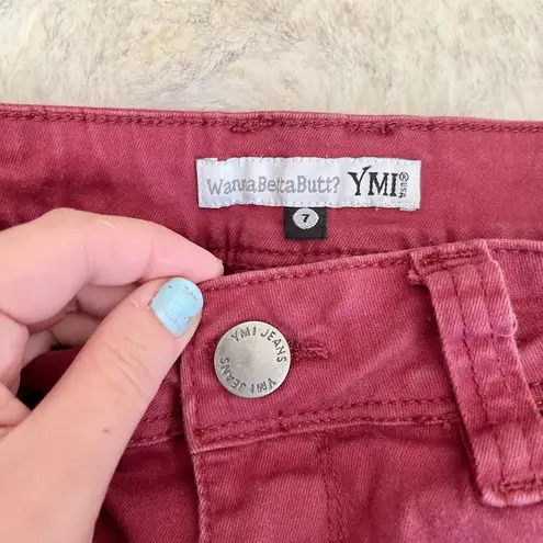 Ymi Wanna Betta Butt Maroon Burgundy Twill Butt Lift Short Shorts Size 7