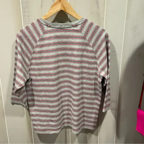 Source Unknown Cute Classic gym gray varsity stripe medium weight top vintage? 90s