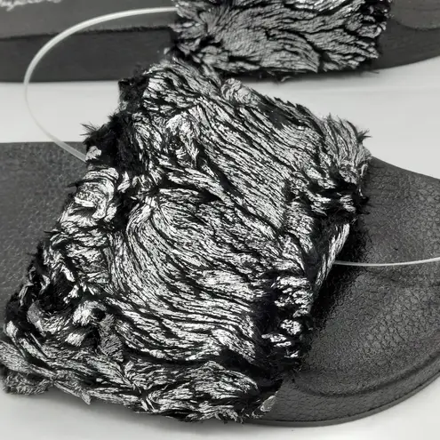 Qupid  Faux Fur Shoes Size 7