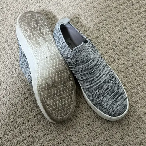 Steve Madden  Gray Slip On Platform Sneakers in Beale