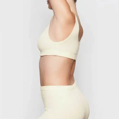 SKIMS Cream Waffle Knit Henley Bralette Size Small