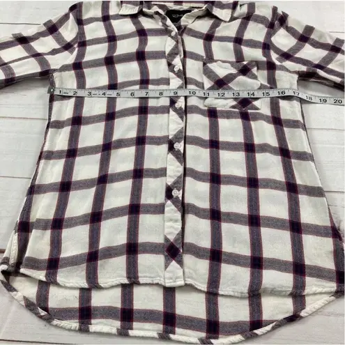 Rails Hunter White, Red, & Navy Blue Plaid Flannel Shirt Small