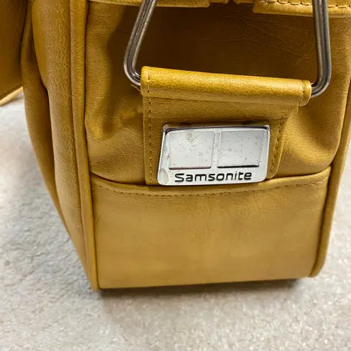 Samsonite Profile Vintage Faux Leather Vinyl Marigold Yellow Weekender Zip Bag