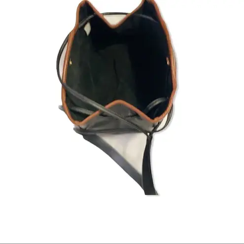 Jo Ann Page Marina Black Leather Purse! Black