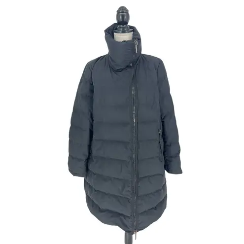 Moncler Gerboise Asymmetrical Zip Down Filled Quilted Puffer Coat in Black